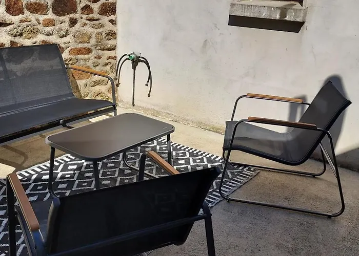 Gite Comme Chez Soi Ducey Les Cheris